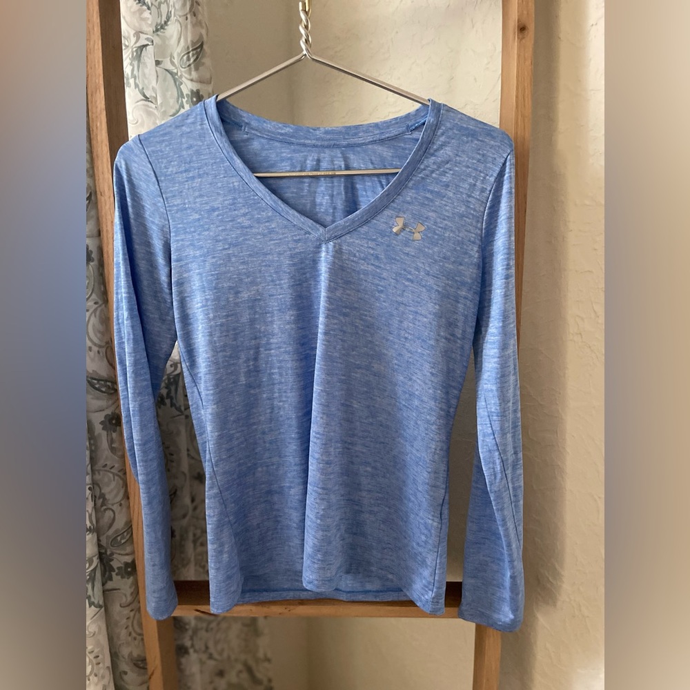 Under Armour Women's Heathered Blue Long Sleeve Tee